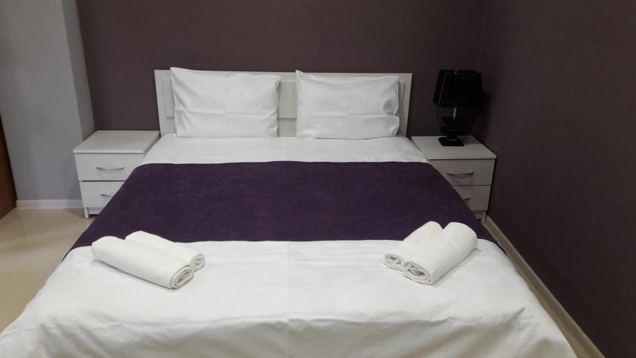 Gyumri Guest House Bagian luar foto